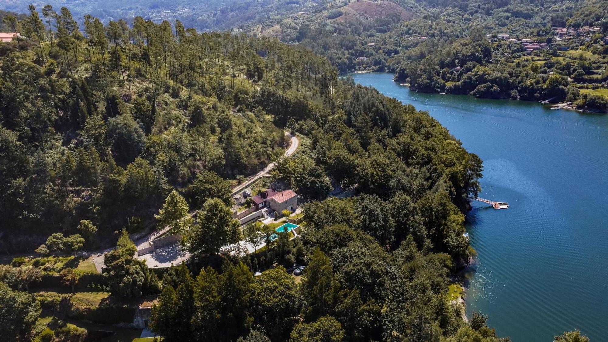 Casa Da Cascata